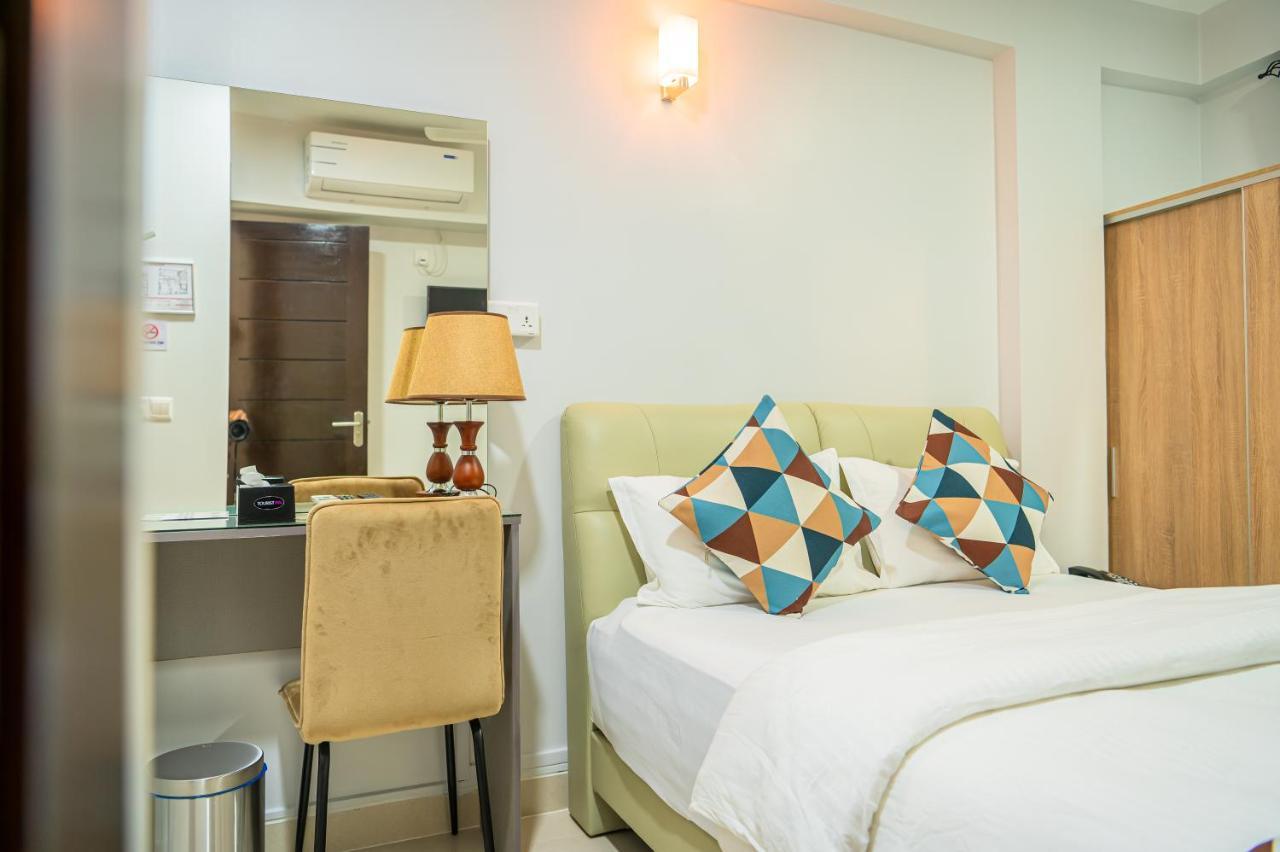 Tour Inn Malé Exterior foto